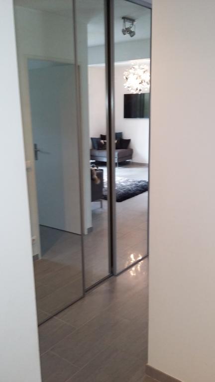 Les Manoirs Apartment
